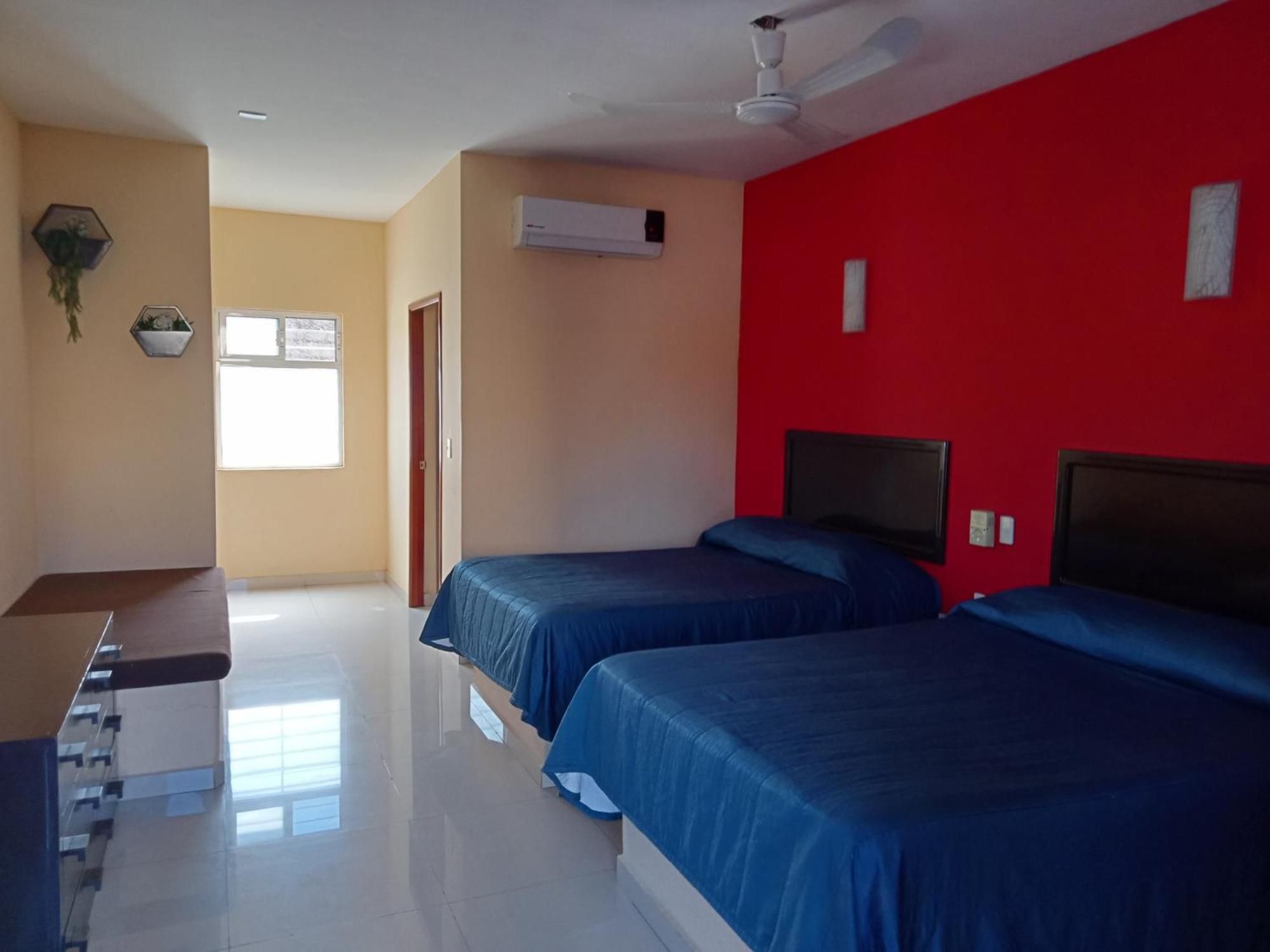 El Descanso Hotel 2*